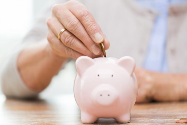 Looking to retire early? There’s lots to think about